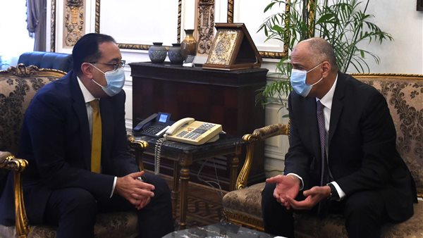 مدبولي مع محافظ البنك