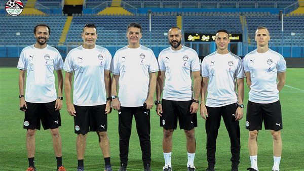 إيهاب جلال وجهاز