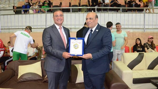 الكونغ فو يمنح السفير