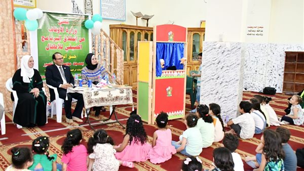 إقامة مسرحا للعرائس