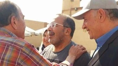 أول صورة ليحيى حسين عبد الهادي بعد الإفراج عنه بعفو رئاسي