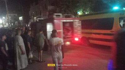 نشوب حريق في محل لعب أطفال شهير بقنا| فيديو وصور