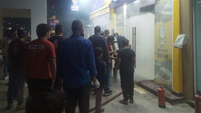 السيطرة على حريق نشب في مطعم شهير بطنطا | صور 
