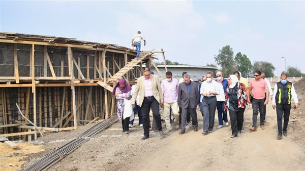 محافظ الغربية يتفقد