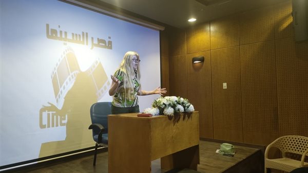 جانب من الندوة