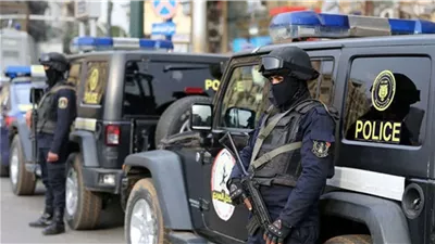 الداخلية تشن حملة أمنية لضبط متجري وحائزي المخدرات والأسلحة النارية بأسوان ودمياط