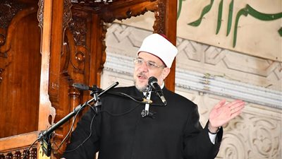 وزير الأوقاف خلال خطبة الجمعة: أبواب الخير واسعة قدر طاقات الخلق وإمكاناتهم