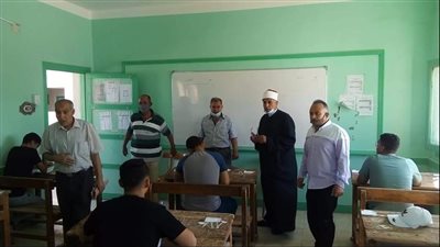 رئيس الإدارة المركزية لمنطقة جنوب سيناء الأزهرية يتفقد لجان الامتحانات