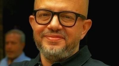 عمر طاهر يهاجم أوبر: مش أي مشوار بيروحوه.. وبيشغلوا مهرجانات وبيفتوا بقلة ذوق