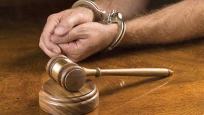 الإعدام لـ عامل أشعل النار في شقيقته وزوجها وطفلتهما الرضيعة بسوهاج