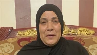 مقتل سائق تاكسي على يد 4 متهمين بالدقهلية.. ووالدته: حرقوا قلبي على ابني | بث مباشر