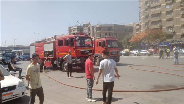  حريق سيارة مواد