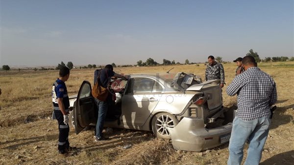 انقلاب سيارة ملاكي