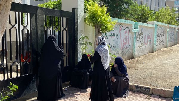 أولياء أمور طلاب