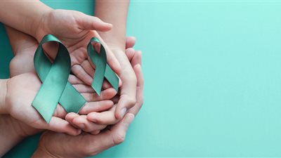 خبراء: يجب إجراء فحص سرطان عنق الرحم للسيدات كل 5 سنوات