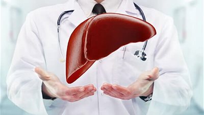 أعراض الكبد الدهني التي تظهر على القدم.. تعرف عليها