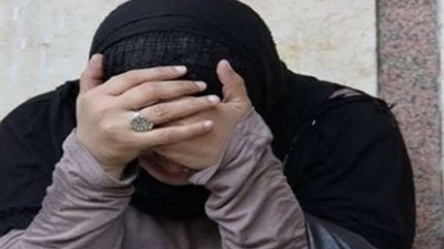 طعنته بسكين المطبخ.. حبس المتهمة بالشروع في إنهاء حياة زوجها بالقليوبية