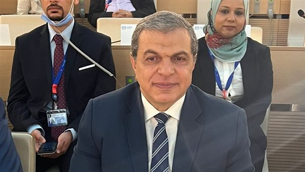 وزير القوى العاملة