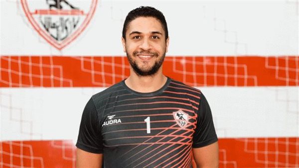 أحمد فتحي لاعب طائرة