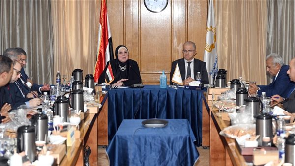 نيفين جامع وزيرة