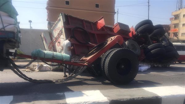 انقلاب مقطورة بالشرقية