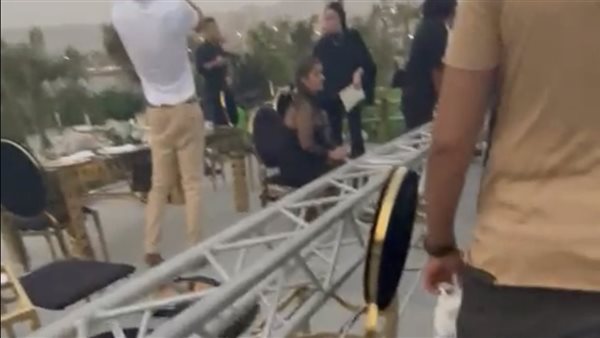 سقوط عمود الانارة