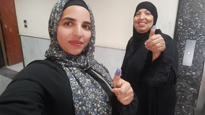 فتاة تسابق الزمن للتبرع بكليتها لوالدتها: نفسي الإجراءات تخلص وأنقذ أمي