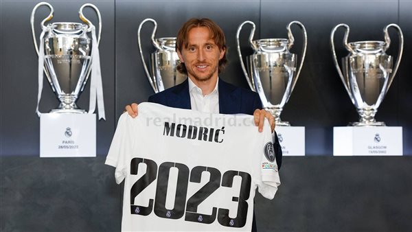  ريال مدريد يجدد