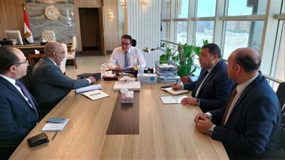 الصحة تبحث إدخال خدمات جديدة في الجراحات الحرجة والتدخلات العاجلة 