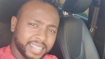 الحرام مبيدومش.. سائق أوبر يعيد حقيبة بها 200 ألف جنيه لصاحبها