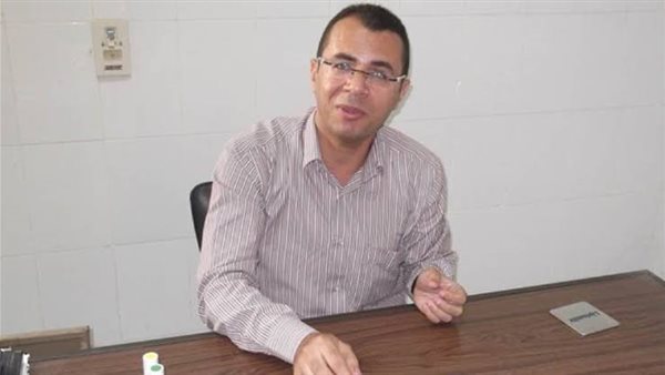 الدكتور مينا ثابت