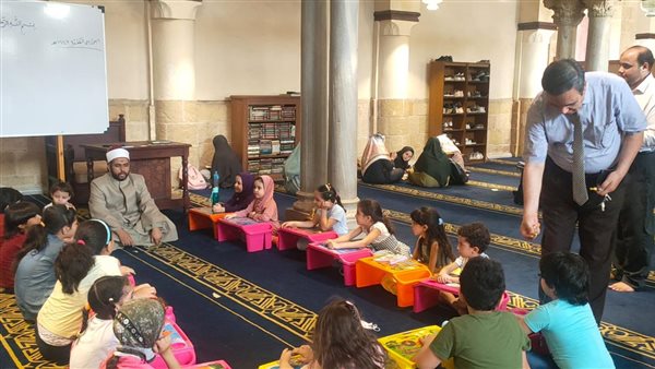 رواق الطفل يستقبلهم