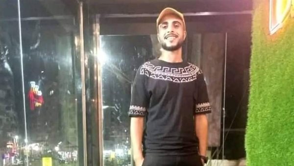 الطالب محمد نبيل