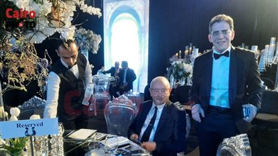 بجانب شفيق وهالة زايد.. نجيب ساويرس يشارك في زفاف خالد مجاهد| صور