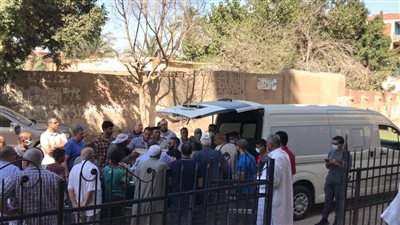 تشييع جثمان وزير التجارة الأسبق إلى مثواه الأخير بمقابر العائلة في الغربية