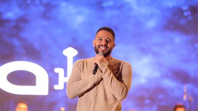 تصل لـ 16 ألف جنيه وممنوع دخول حقائب الظهر.. تعرف على أسعار وشروط حفل حماقي بموسم الرياض