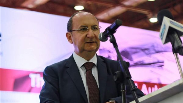 الراحل المهندس عمرو