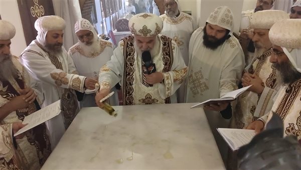 تدشين أول مذبح على