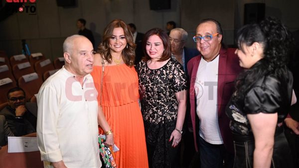 إلهام شاهين 