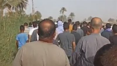 تشييع جثماني عاملين توفيا نتيجة انهيار منزل عليهما خلال هدمه ببني سويف | بث مباشر