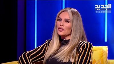 نيكول سابا: انحسرت بأدوار الإغراء بسبب فيلم التجربة الدنماركية مع عادل إمام 