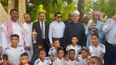 وزيرا الرياضة والأوقاف ومحافظ الوادي الجديد يتفقدون مركز شباب الخارجة