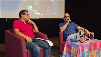 خيري بشارة: أحمد زكي أكثر من تحمل عصبيتي وقلبت الترابيزة على ناقد بسبب كابوريا