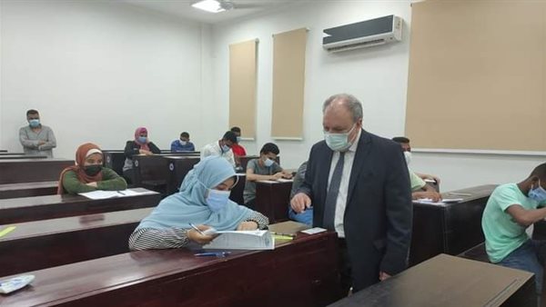 رئيس جامعة بني سويف