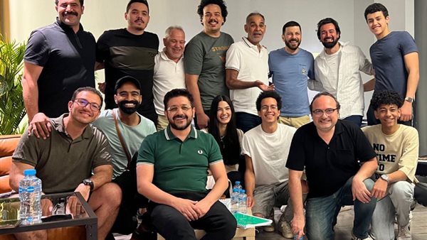 أبطال فيلم المطاريد