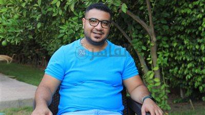 إصابة المؤلف محمد سيد بشير بتسمم غذائي حاد ونقله للمستشفى