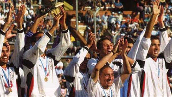 منتخب شباب 2001 