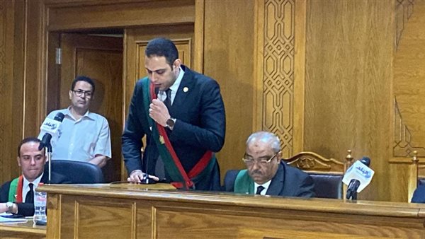 ممثل النيابة خلال