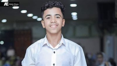 حدث ليلًا.. المئات يشيعون جنازة الضحية الثانية لغرق شقيقين بالمنوفية | فيديو