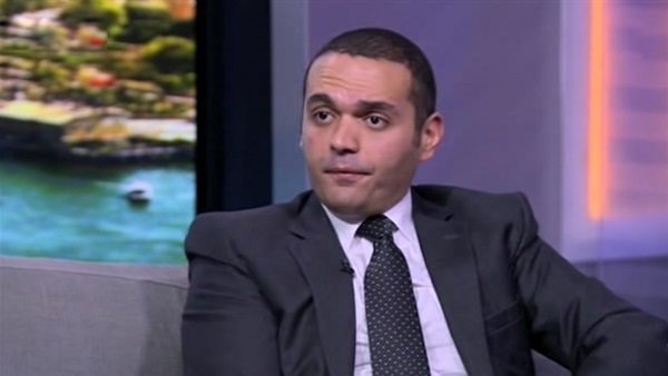  الدكتور مدحت نافع